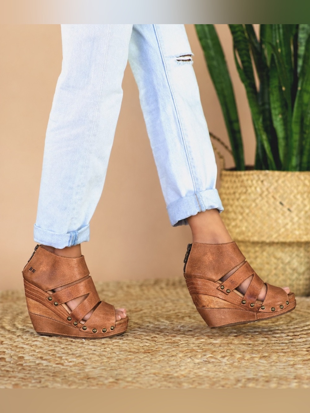 Bed Stu Jacey II Brown Leather Wedge Sandals Size 10 NWT - Picture 3 of 10